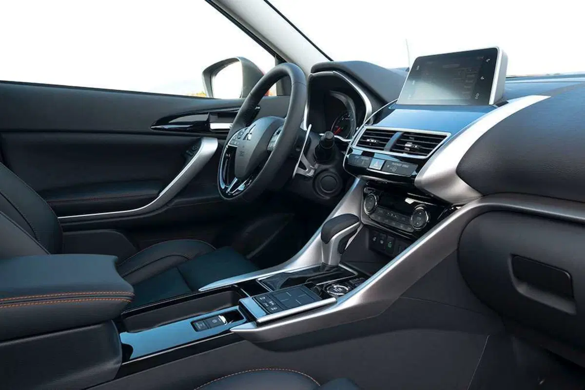 Mitsubishi Eclipse Cross. Come va e come è fatta la "ASX Cuopé" (5)