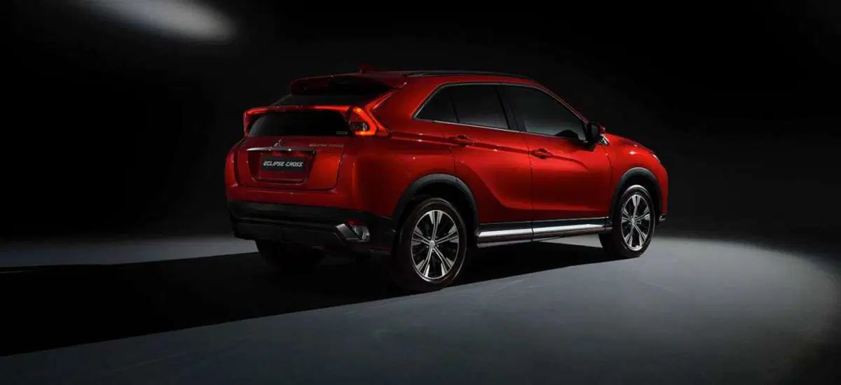 Mitsubishi Eclipse Cross. Come va e come è fatta la "ASX Cuopé" (12)