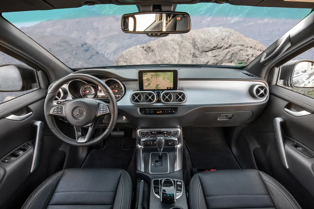 Mercedes-Benz Classe X Pick-up 250 d 4Matic Progressive (19)