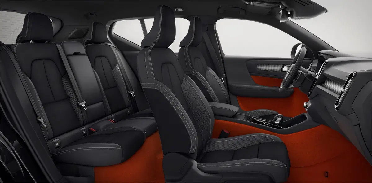 Volvo XC40 B3 automatico Essential (15)