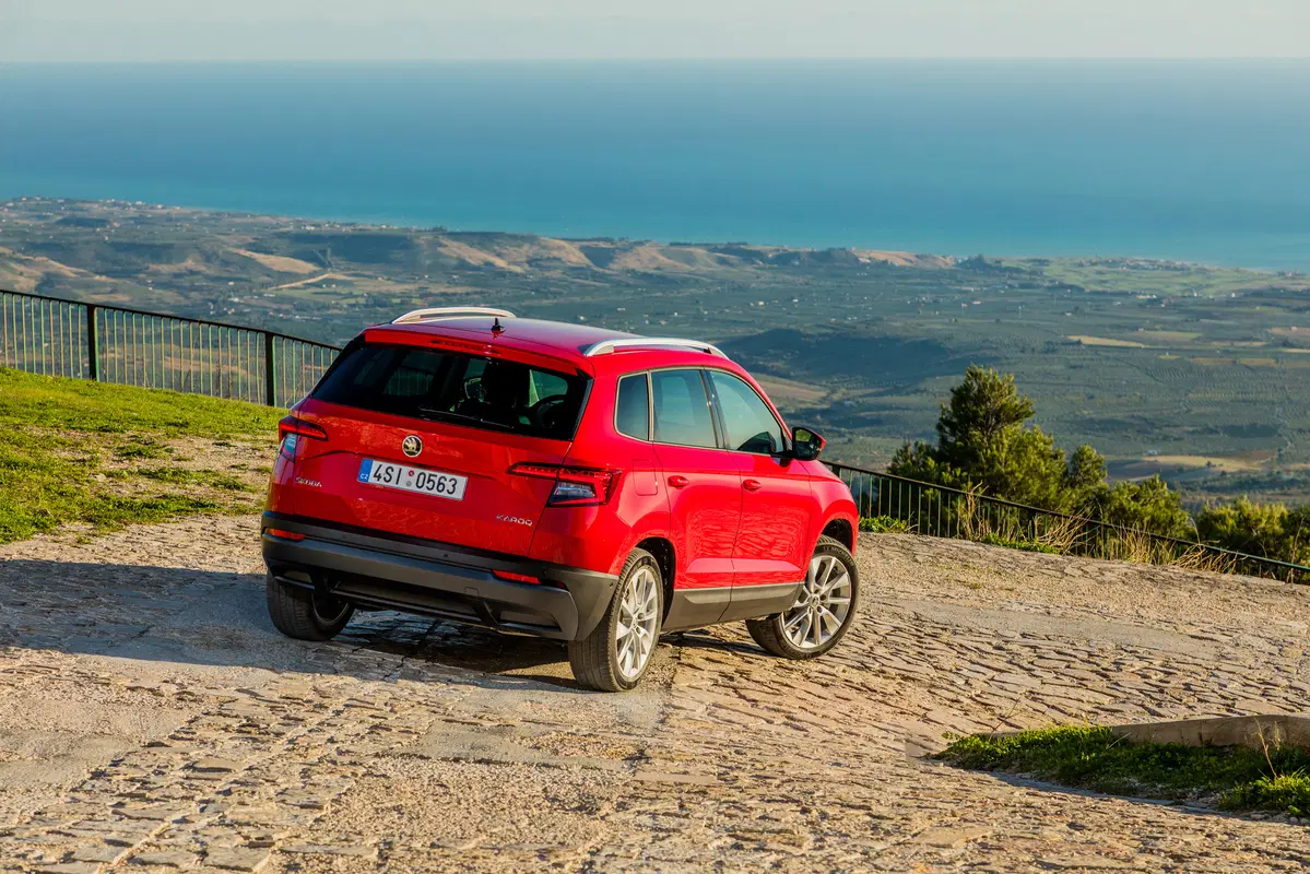 Skoda Karoq 2.0 tdi Sportline 115cv (35)