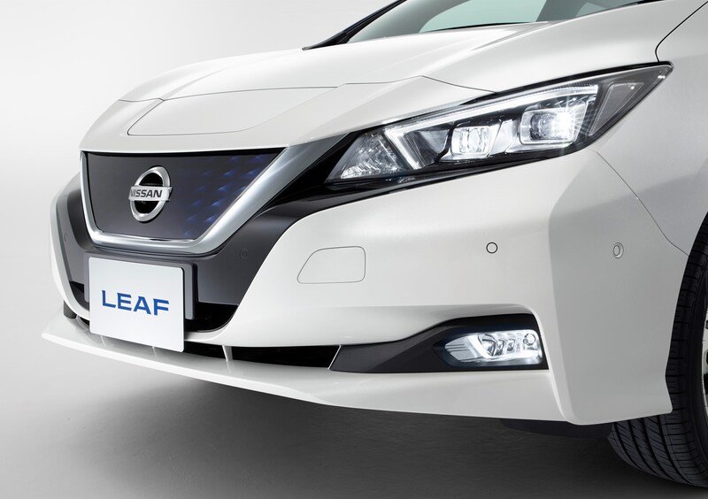 Nissan Leaf (2017-->>) (29)