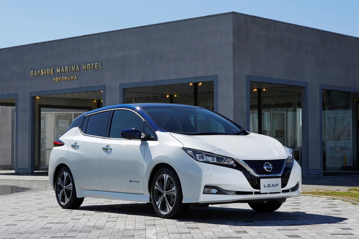 Nissan Leaf Tekna 40 kWh ProPilot Park (22)