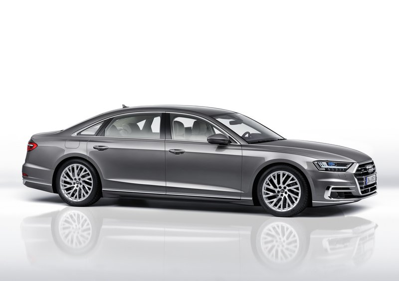 Audi A8 (2017-->>) (33)