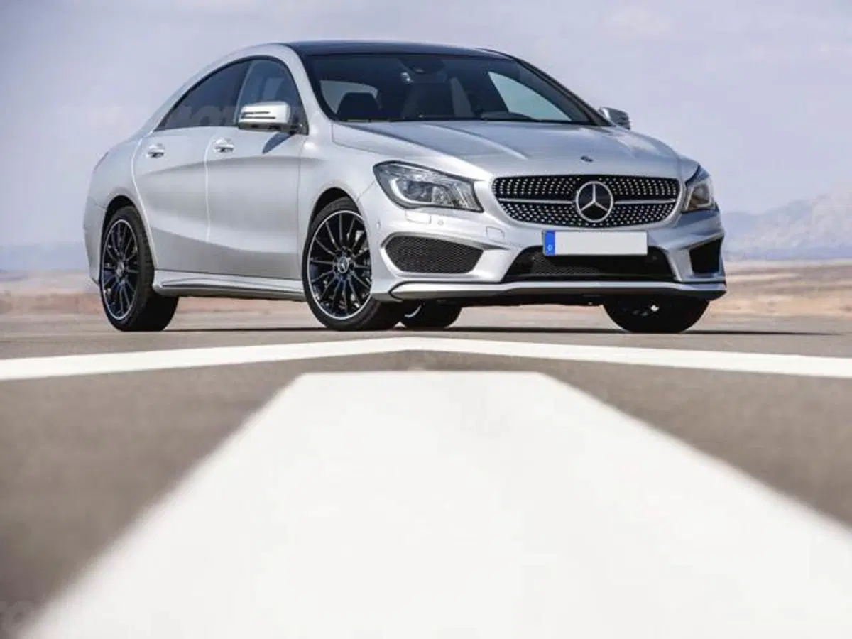 Mercedes-Benz CLA 250 Automatic Sport (2)