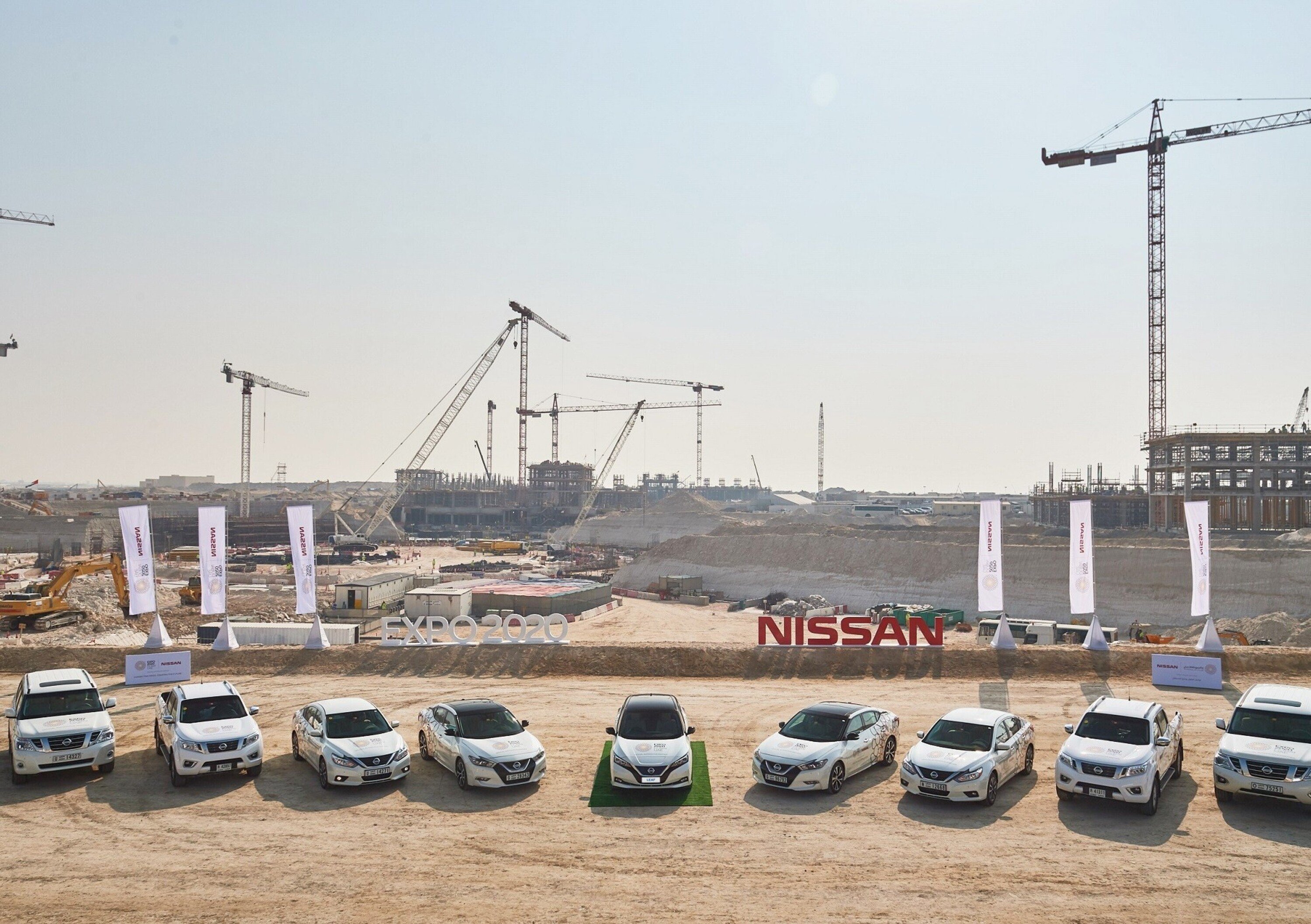 Nissan, flotta elettrica per Expo 2020 a Dubai