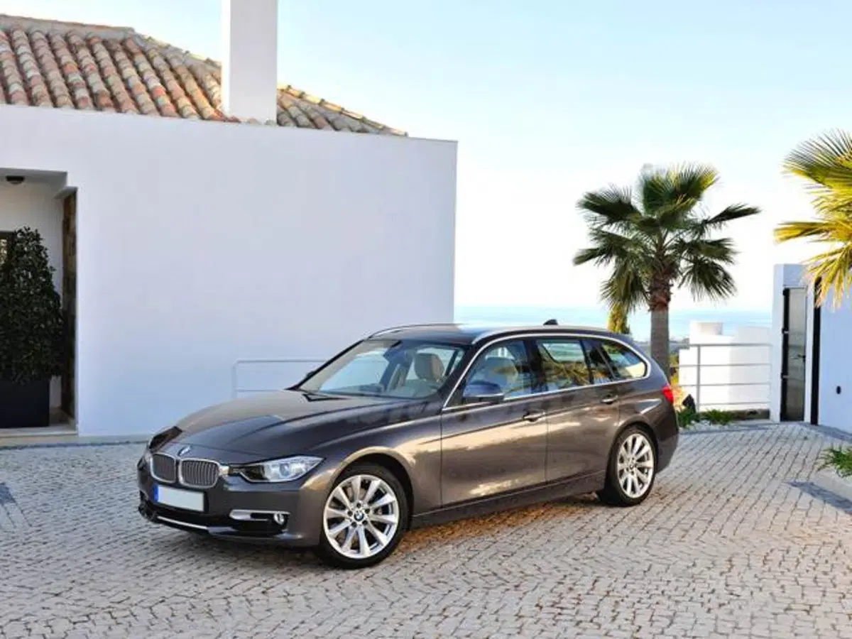 BMW Serie 3 Touring 335iA xDrive