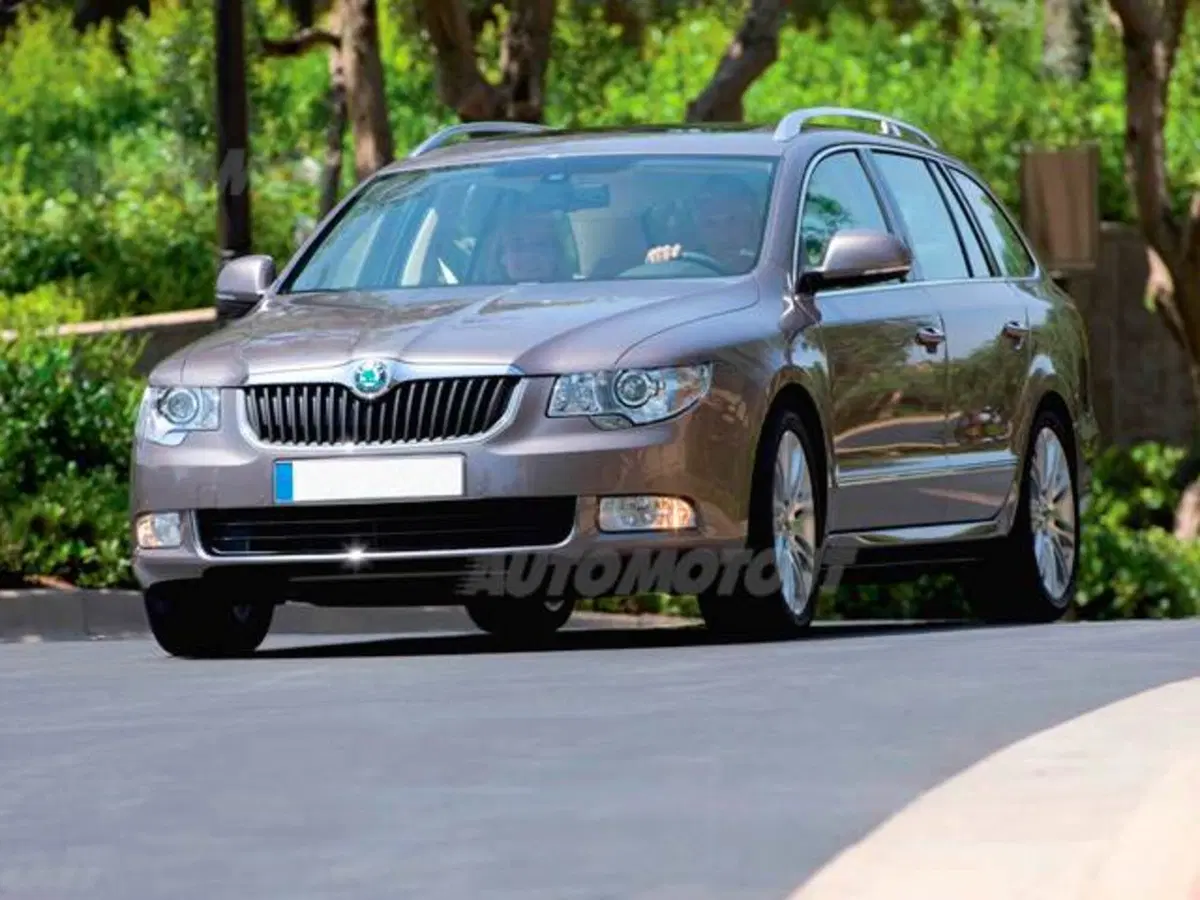 Skoda Superb Station Wagon 2.0 TDI CR 170CV Wagon Executive