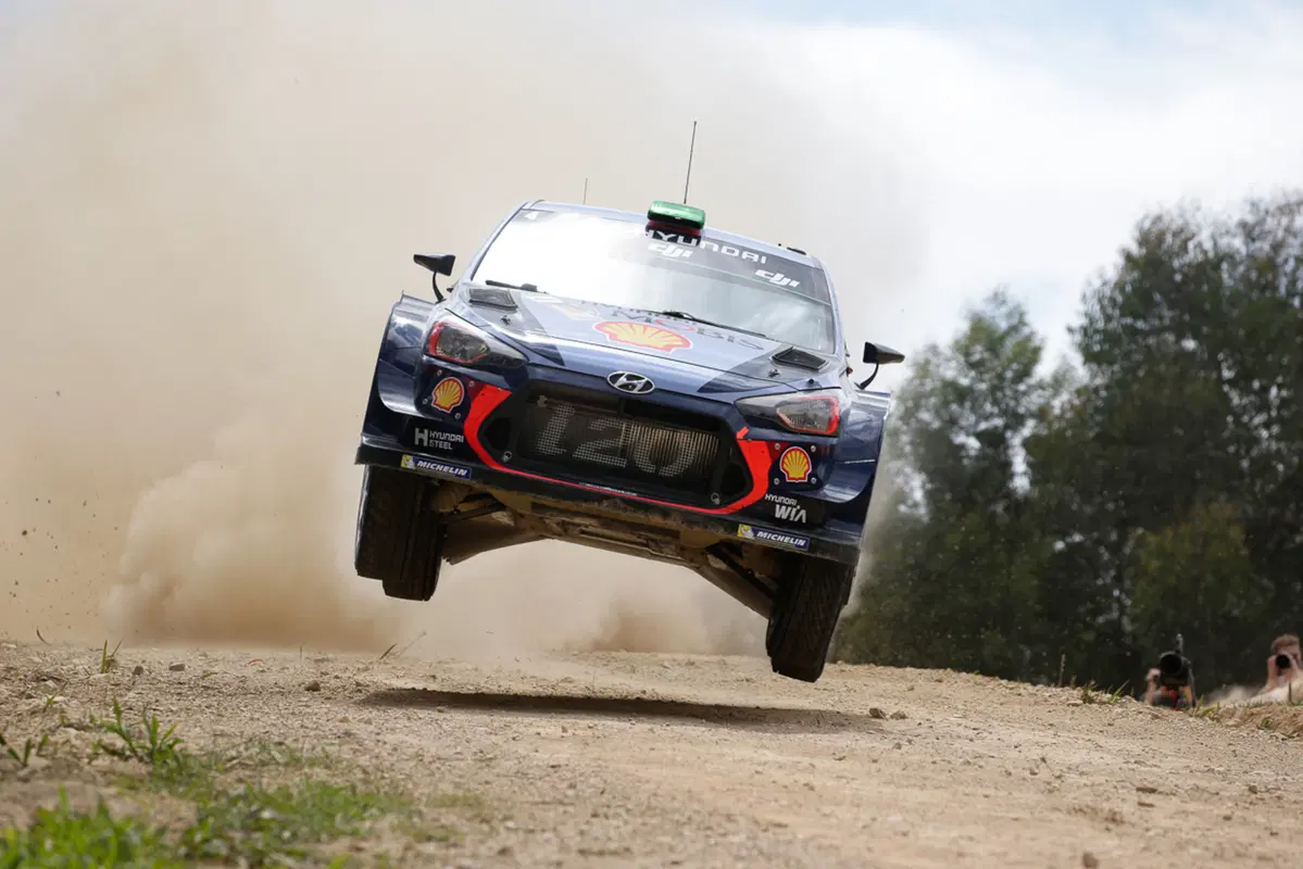 WRC17 Australia. Day 1: Mikkelsen e Hyundai Overall (7)