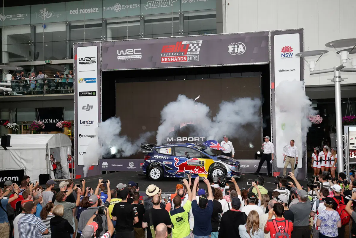 WRC17 Australia. Day 1: Mikkelsen e Hyundai Overall (16)