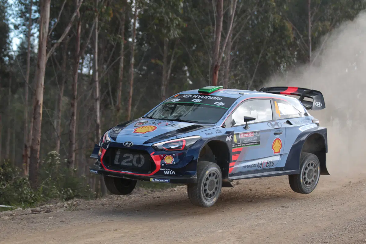 WRC17 Australia. Day 1: Mikkelsen e Hyundai Overall (18)