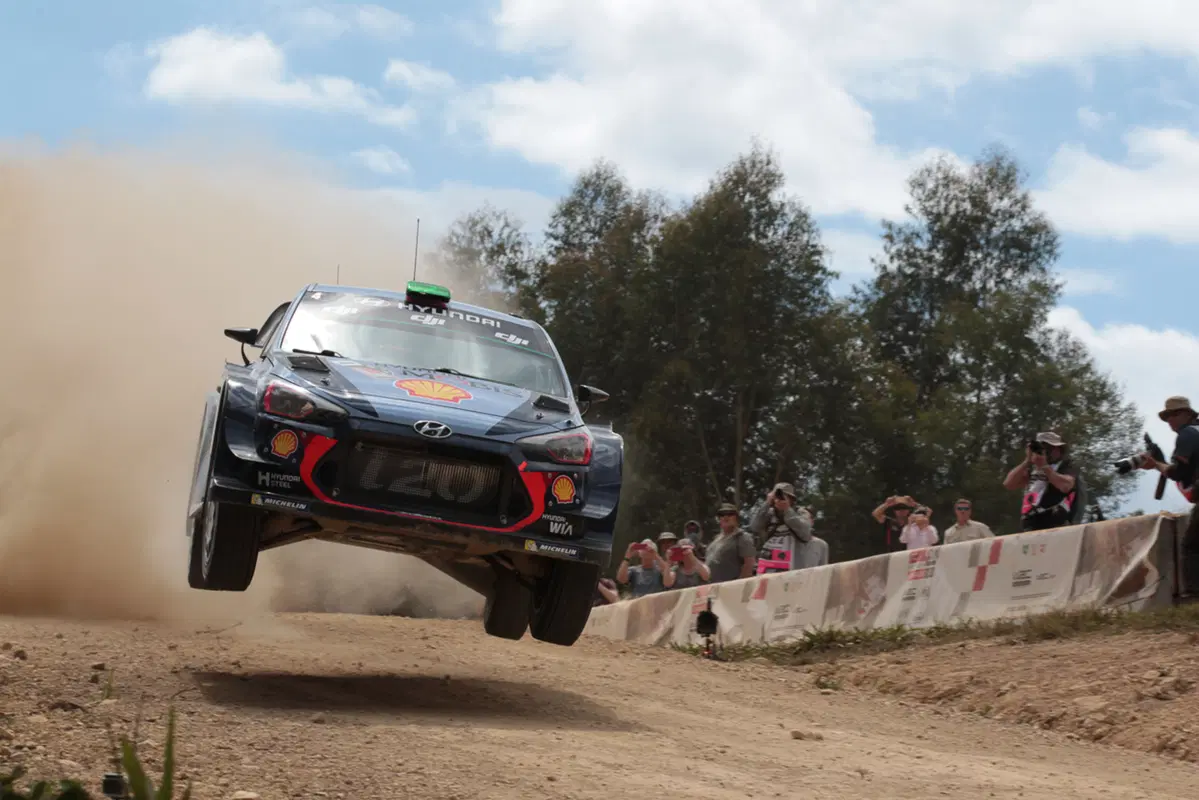 WRC17 Australia. Day 1: Mikkelsen e Hyundai Overall (26)