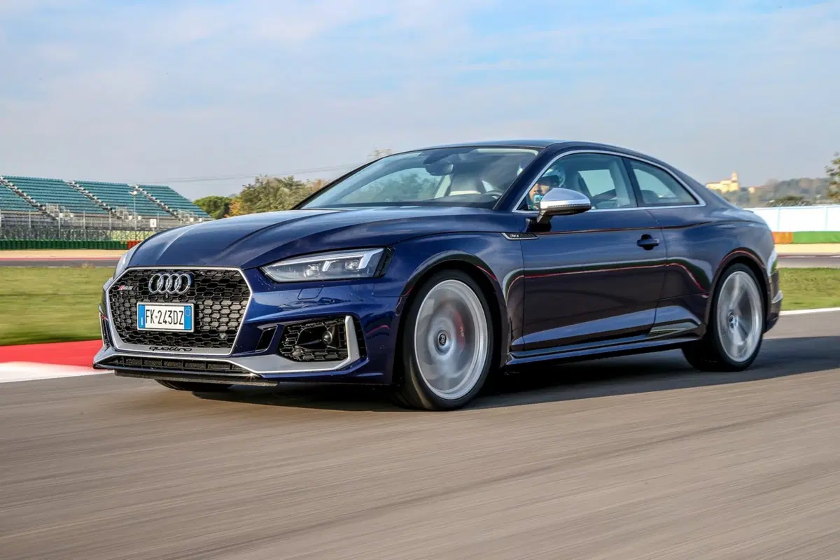 Audi Sport: con RS3, TT RS ed RS5 dalla strada alla pista. E viceversa [Video] (6)