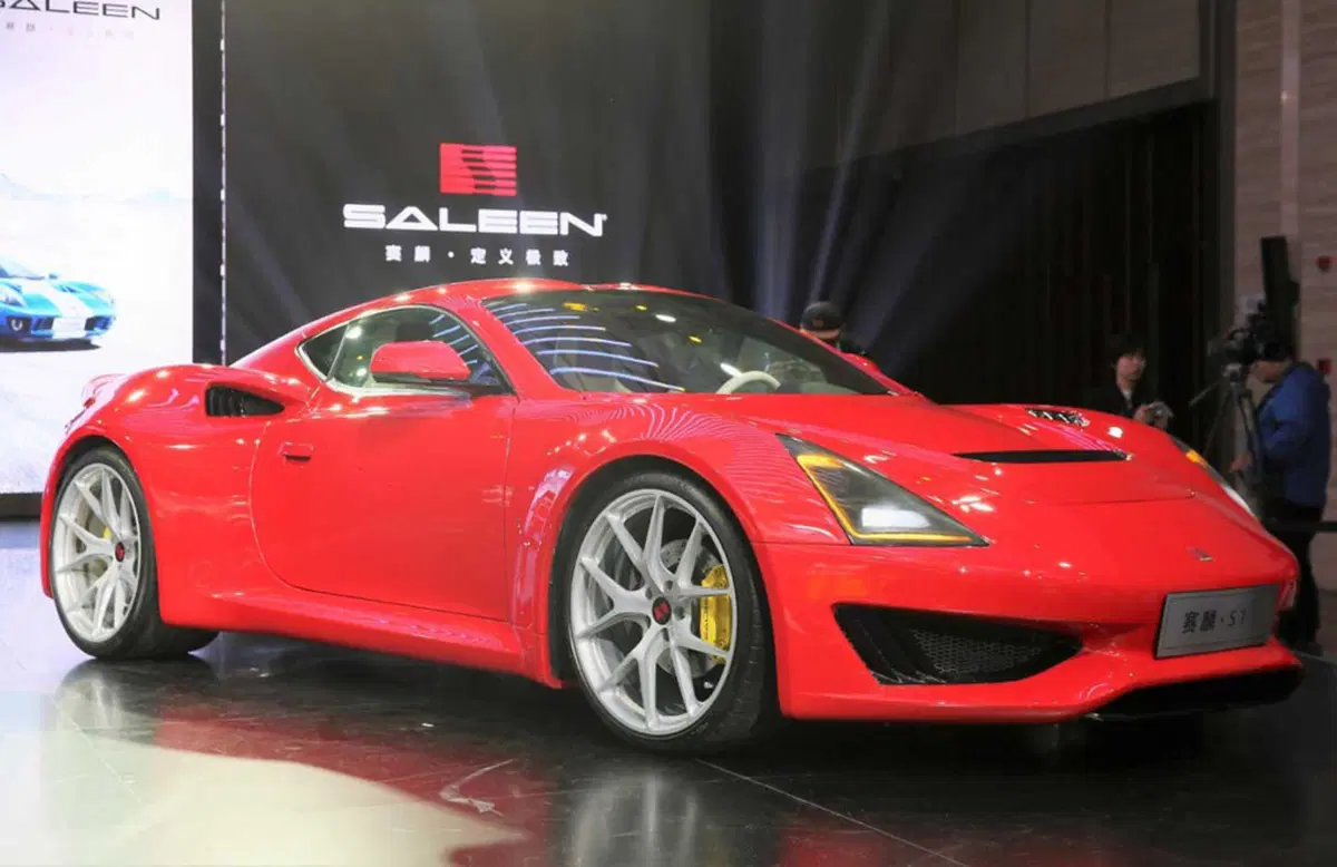 Saleen S1, il ritorno passa per la Cina