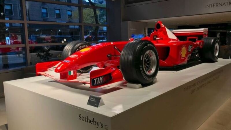 Aste auto milionarie: Ferrari F2001 ex-Schumacher battuta a 7.504.000 dollari