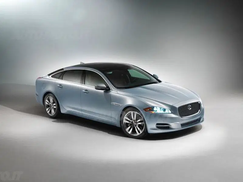 Jaguar XJ 3.0 V6 S/C LWB Premium Luxury