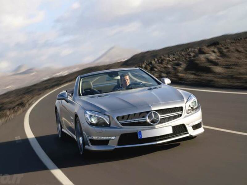 Mercedes-Benz SL 63 AMG Performance 