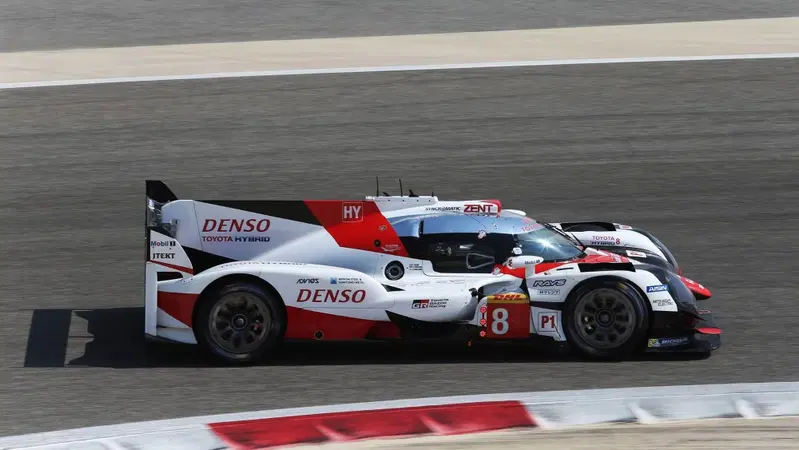 WEC 2017, 6 Ore del Bahrain: vince Toyota