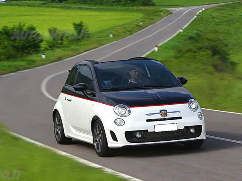 Abarth 595 Cabrio 595 C 1.4 Turbo T-Jet 160 CV MTA Competizione
