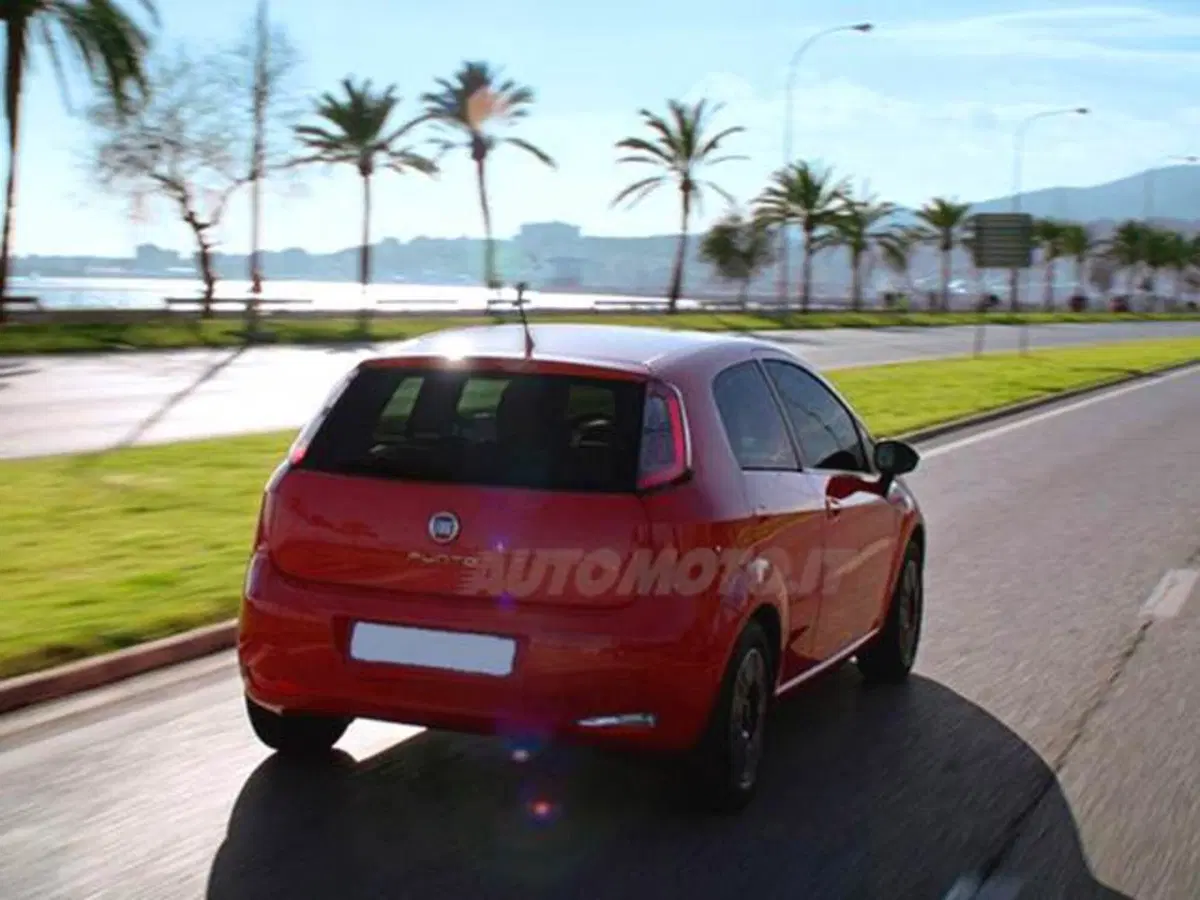 Fiat Punto 1.4 S&S 8V 5 porte Young