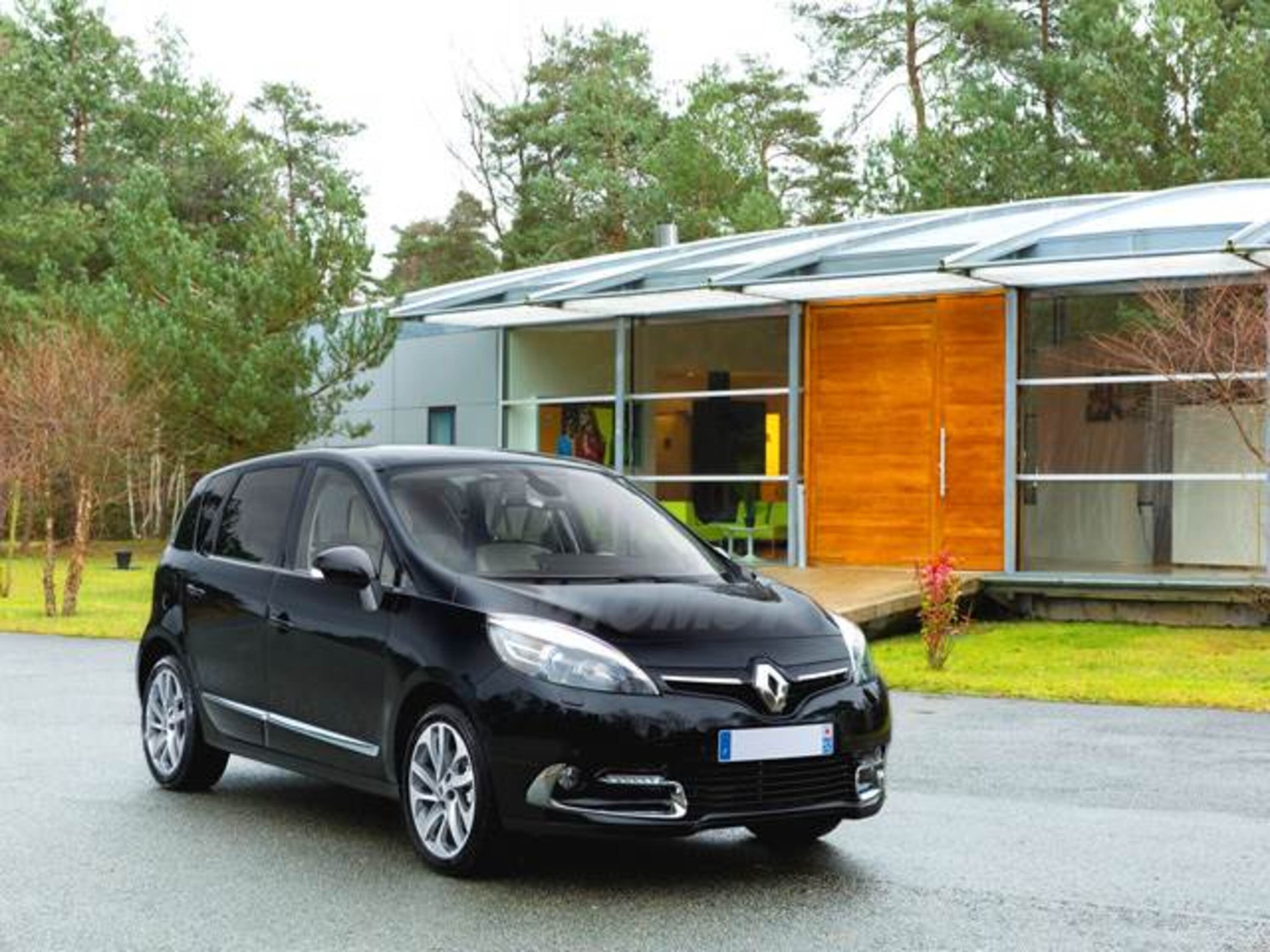 Renault Scenic E-Tech Electric XMod 1.6 Limited 