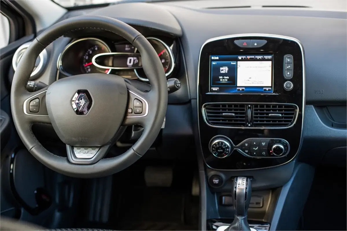 Renault Clio, la nuova Duel Collection debutta in passerella (24)