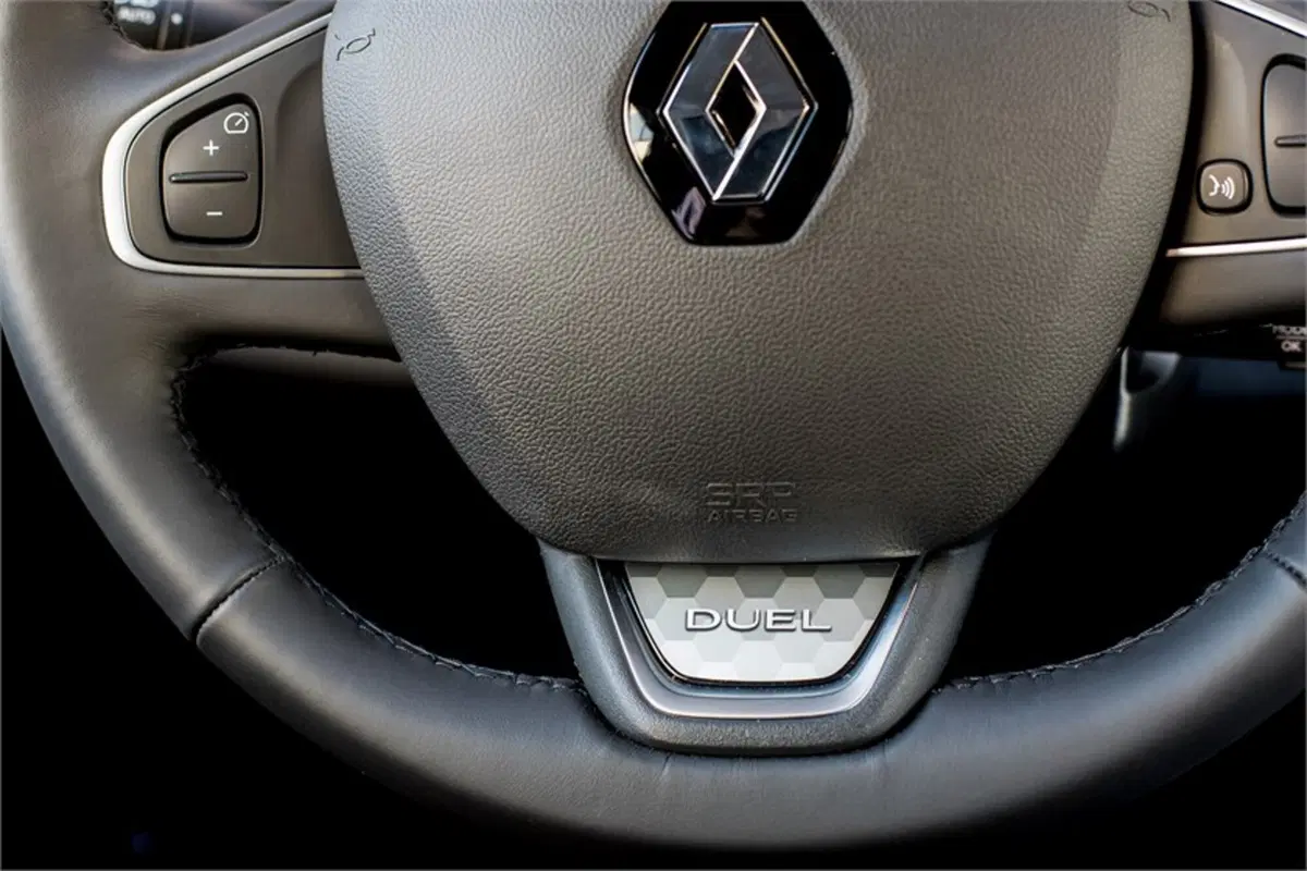 Renault Clio, la nuova Duel Collection debutta in passerella (26)