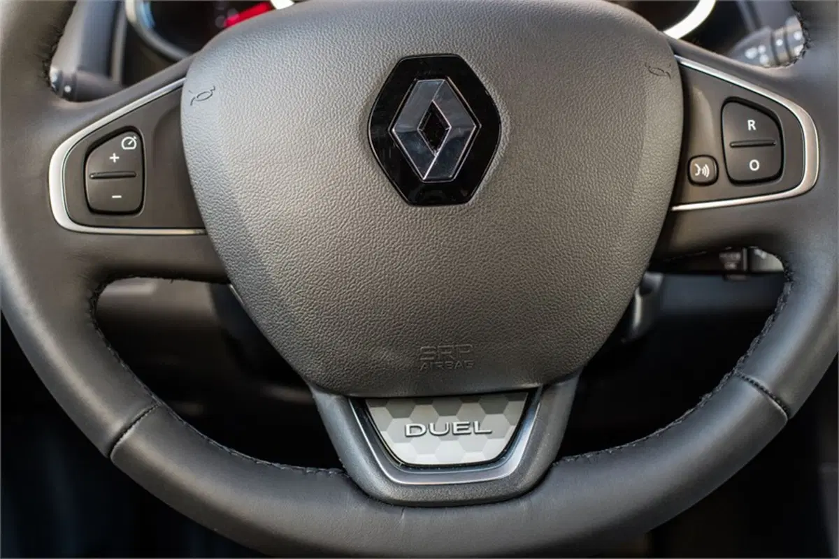 Renault Clio, la nuova Duel Collection debutta in passerella (27)