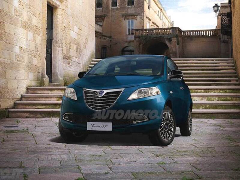 Lancia Ypsilon 1.2 69 CV 5 porte 30th Anniversary