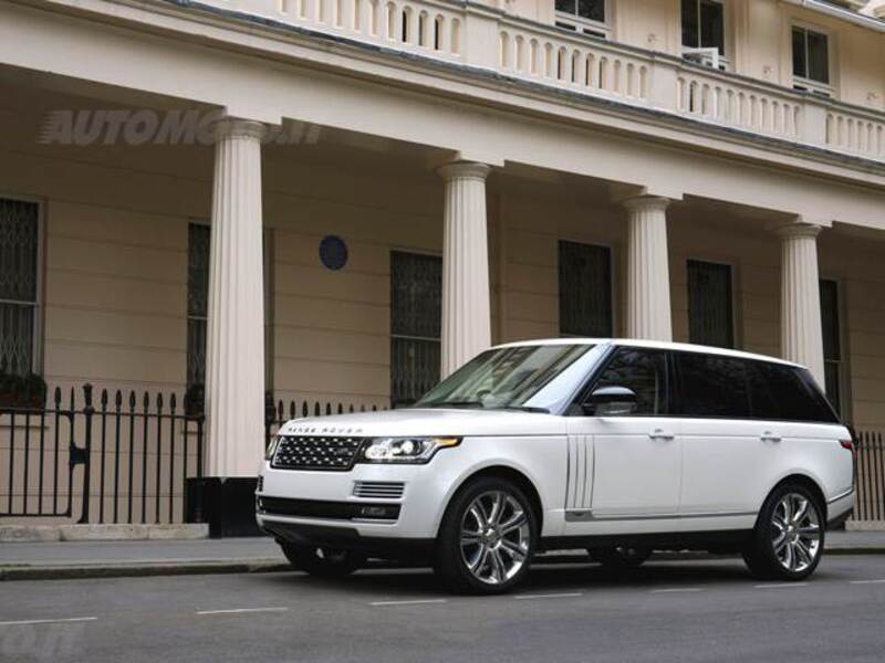 Land Rover Range Rover 3.0 SDV6 HEV Autobiography LWB 