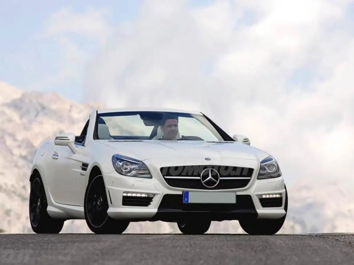 Mercedes-Benz SLK 55 AMG Performance