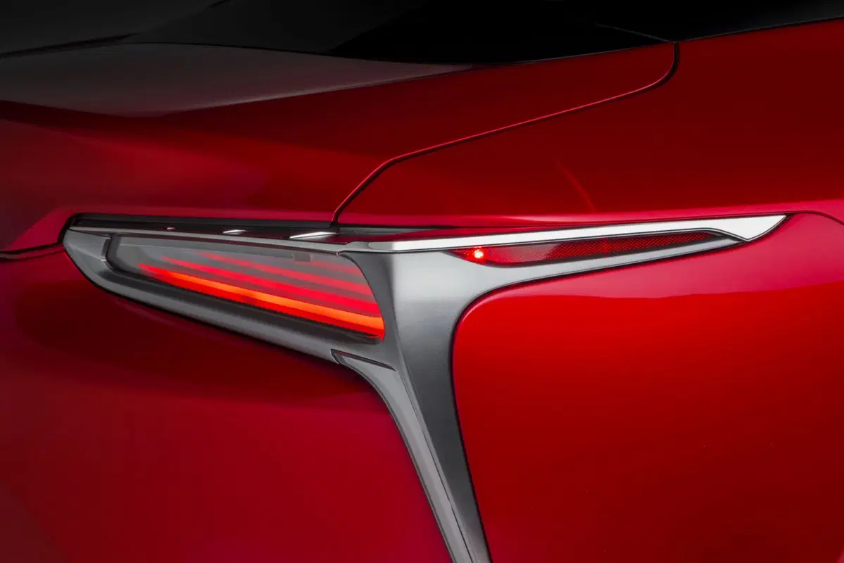 Lexus LC 500: sembra un concept, ma la Coupé V8 è diventata realtà (27)