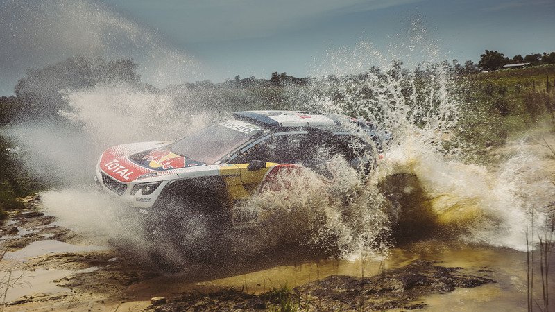 Vivi l&rsquo;emozione della Dakar 2018 dal vivo grazie a Peugeot e Automoto.it. Affrettati, il 4 dicembre termina il concorso!