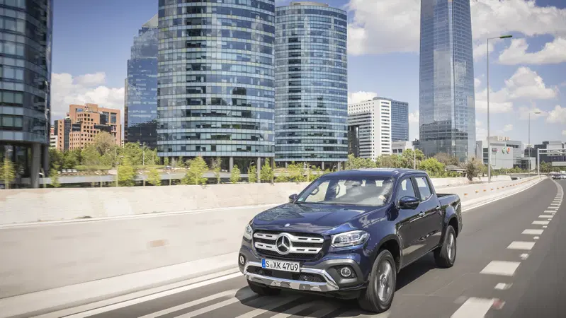 Mercedes Classe X 2017 | pick up di lusso per tutti i giorni [Video] 