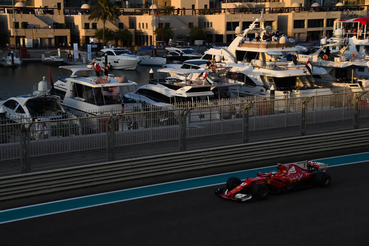 F1, GP Abu Dhabi 2017: pole per Bottas. Terzo Vettel (11)