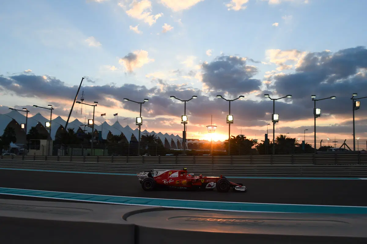 F1, GP Abu Dhabi 2017: vince Bottas. Terzo Vettel (7)