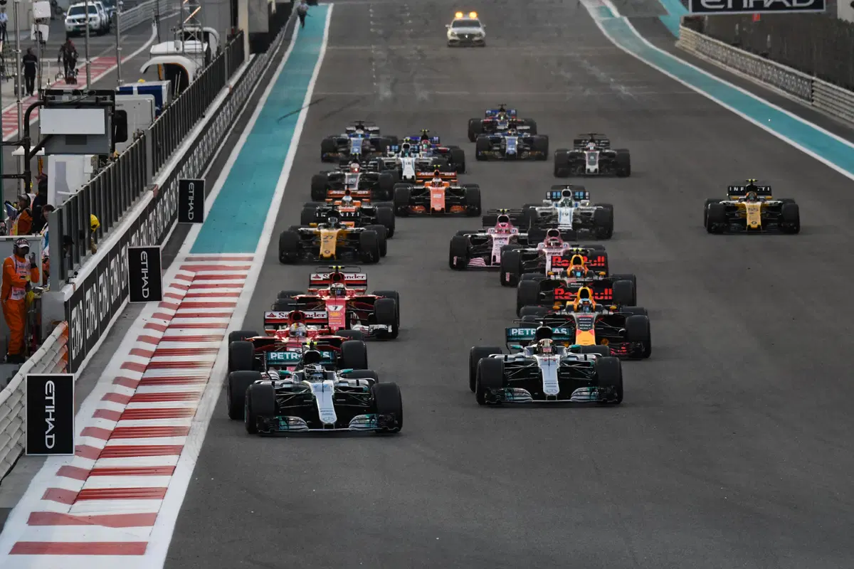 F1, GP Abu Dhabi 2017: vince Bottas. Terzo Vettel (32)