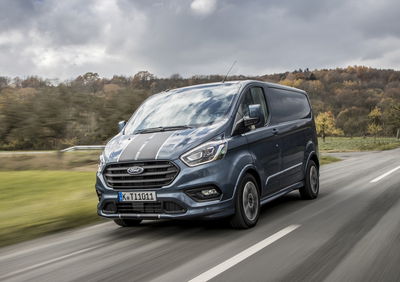 Ford Transit, prova del DNA con 400 kg [Video]