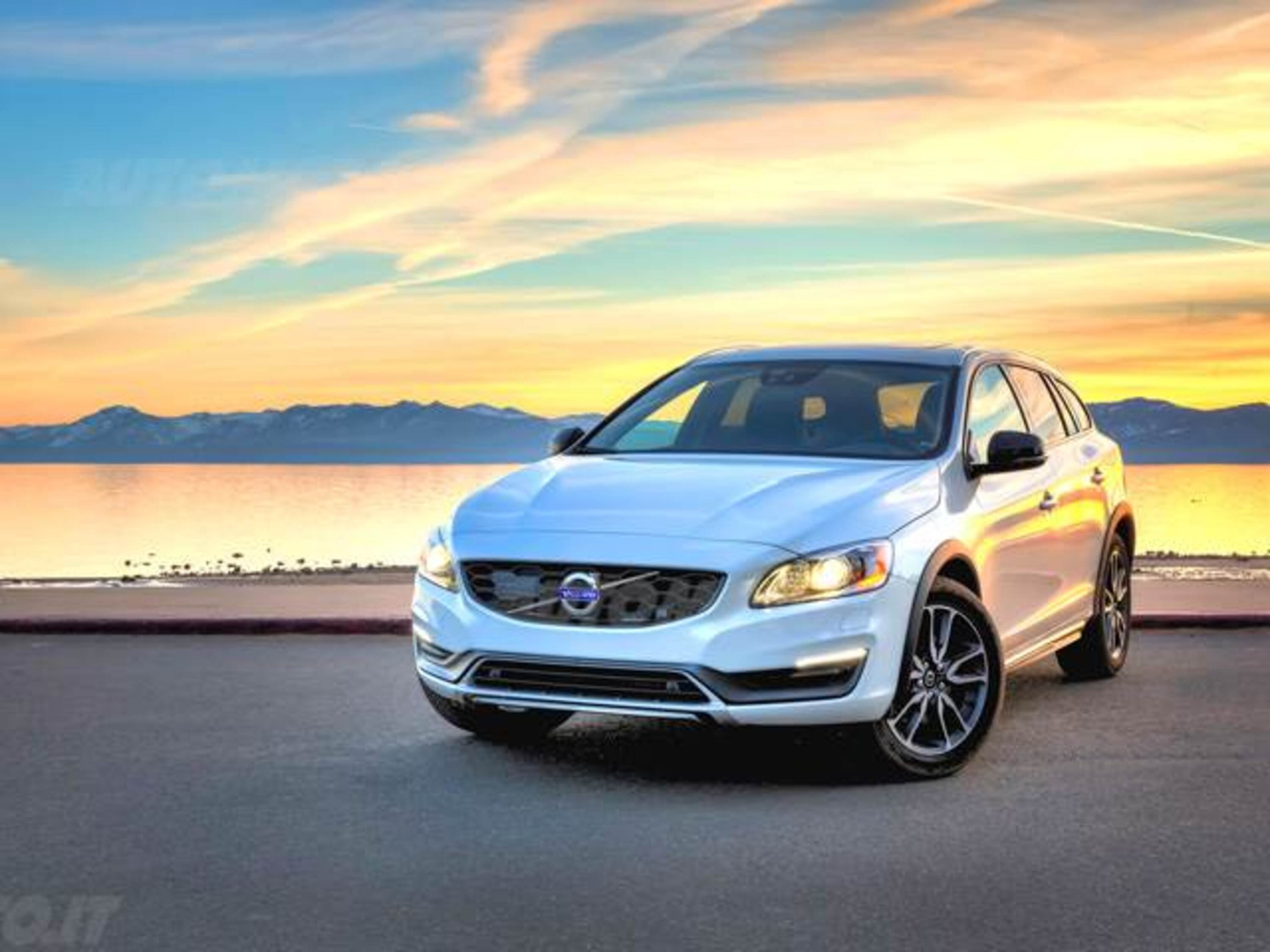 Volvo V60 Cross Country T5 Geartronic Momentum