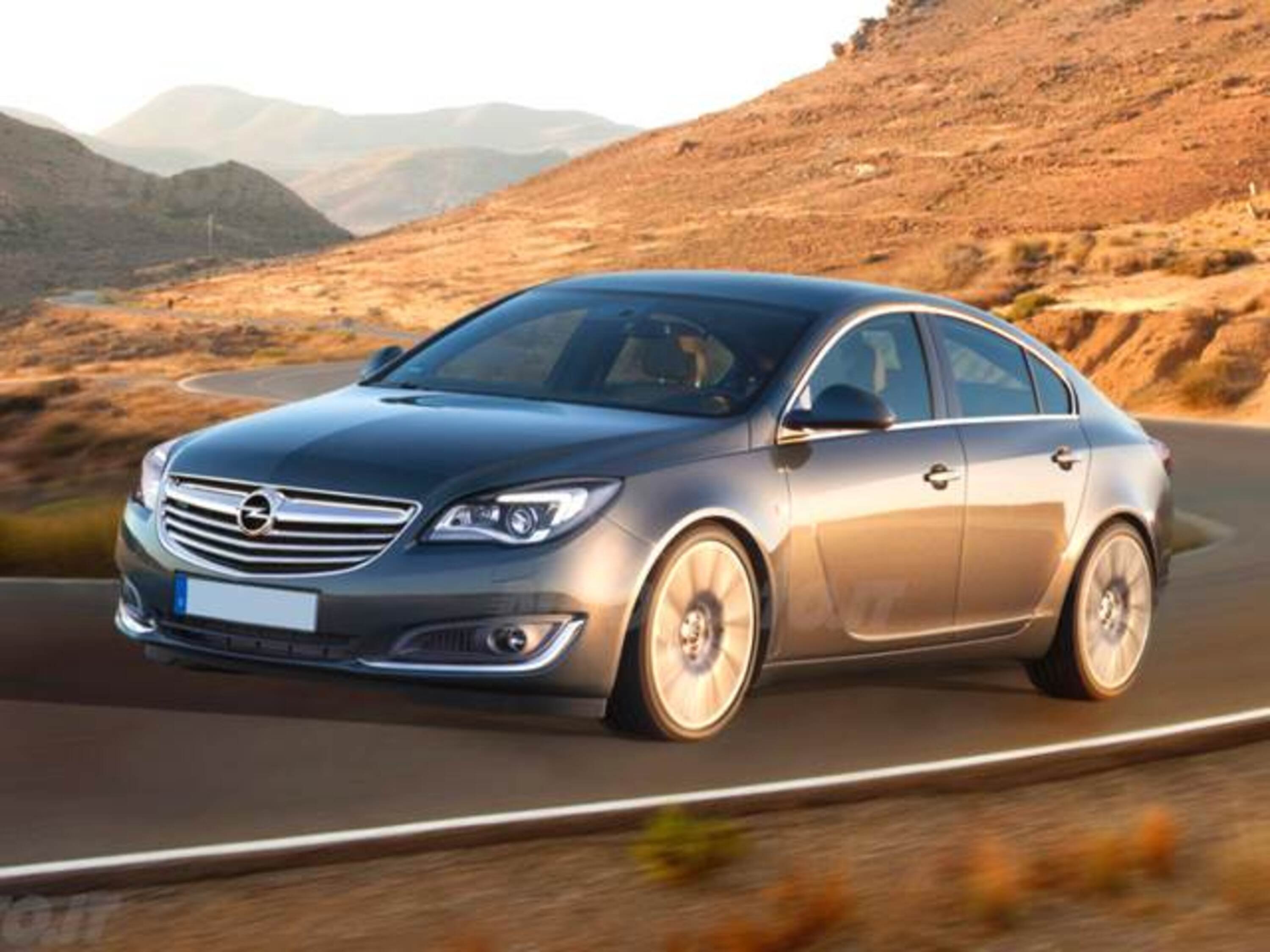 Opel Insignia Turbo 4 porte GPL Tech Advance 