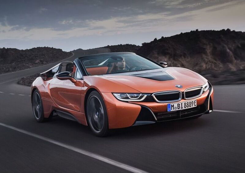 BMW i8 Roadster, l&#039;ibrida ora &egrave; scoperta