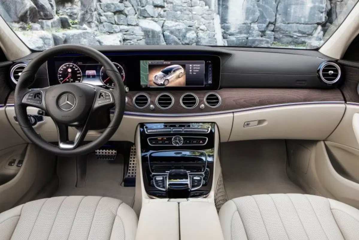 Affare del Momento, Mercedes: Classe E220 d 4Matic All-Terrain (5)