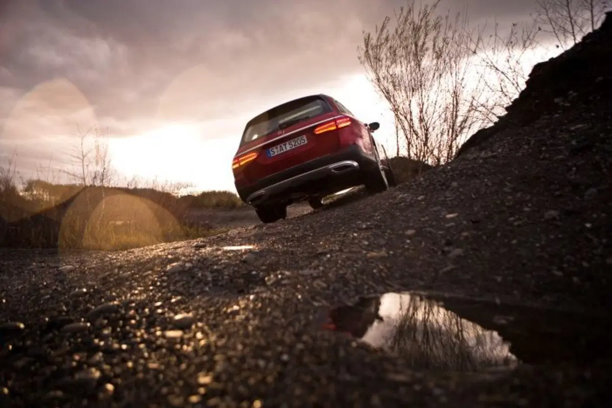 Affare del Momento, Mercedes: Classe E220 d 4Matic All-Terrain (8)