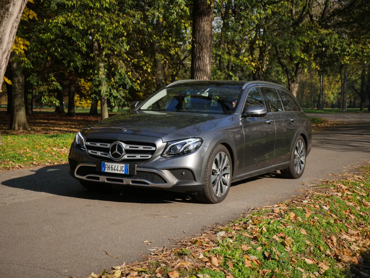 Affare del Momento, Mercedes: Classe E220 d 4Matic All-Terrain (2)