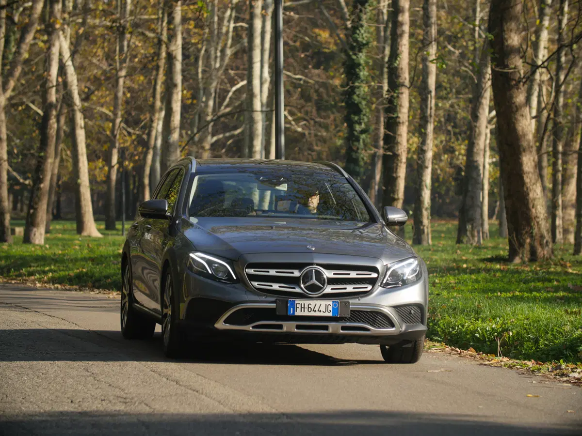 Affare del Momento, Mercedes: Classe E220 d 4Matic All-Terrain (3)
