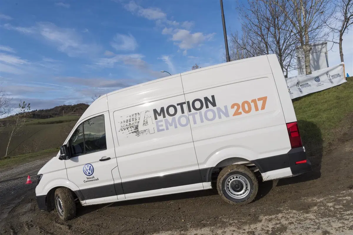 Volkswagen Crafter 4Motion: inarrestabile! (3)