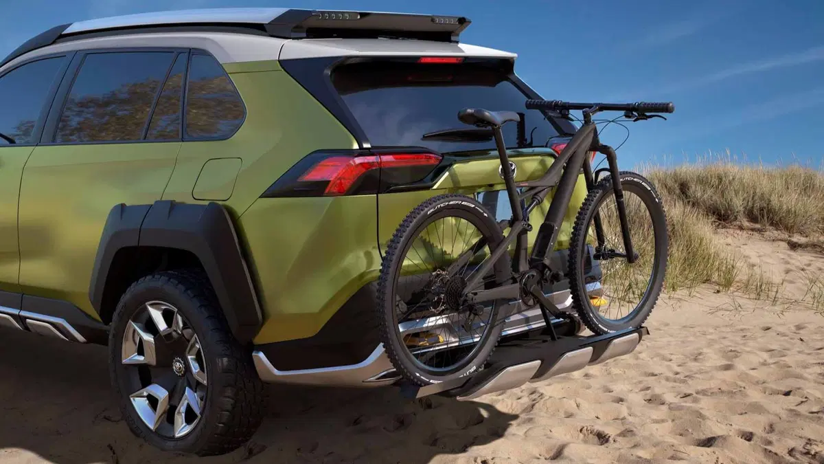 Toyota FT-AC, il SUV concept al Salone di Los Angeles (8)
