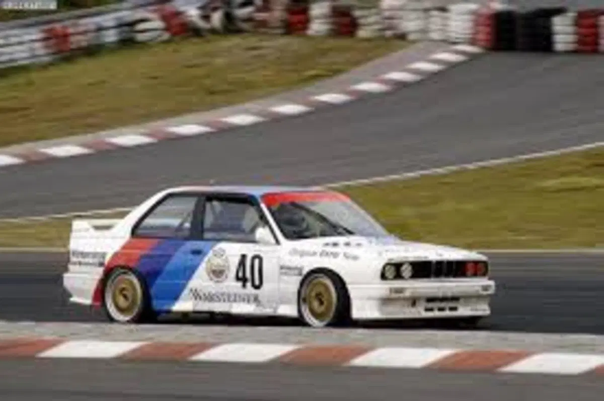Cinque lustri fa, Confronto: ES30 Vs E30, ovvero Alfa Romeo SZ Vs BMW M3 (32)