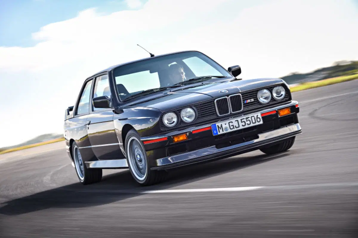 Cinque lustri fa, Confronto: ES30 Vs E30, ovvero Alfa Romeo SZ Vs BMW M3 (33)