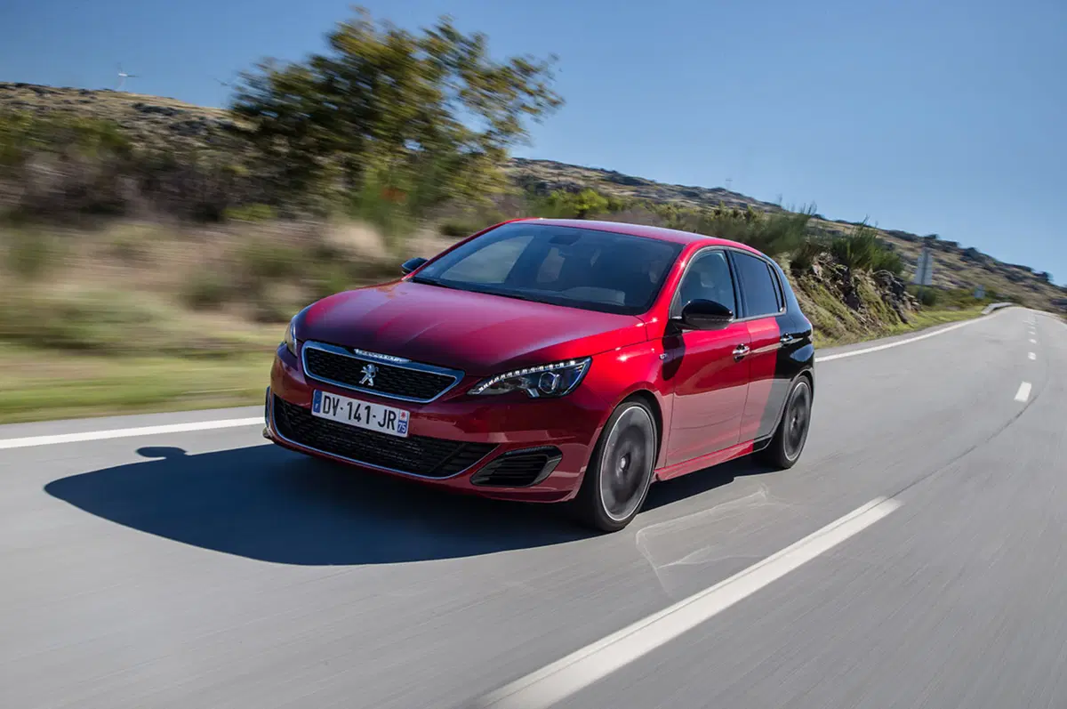 Peugeot 308 GTI by Peugeot Sport (11)